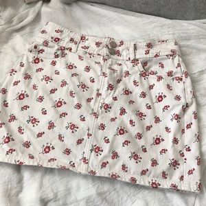 BDG urban outfitters red white floral denim skirt